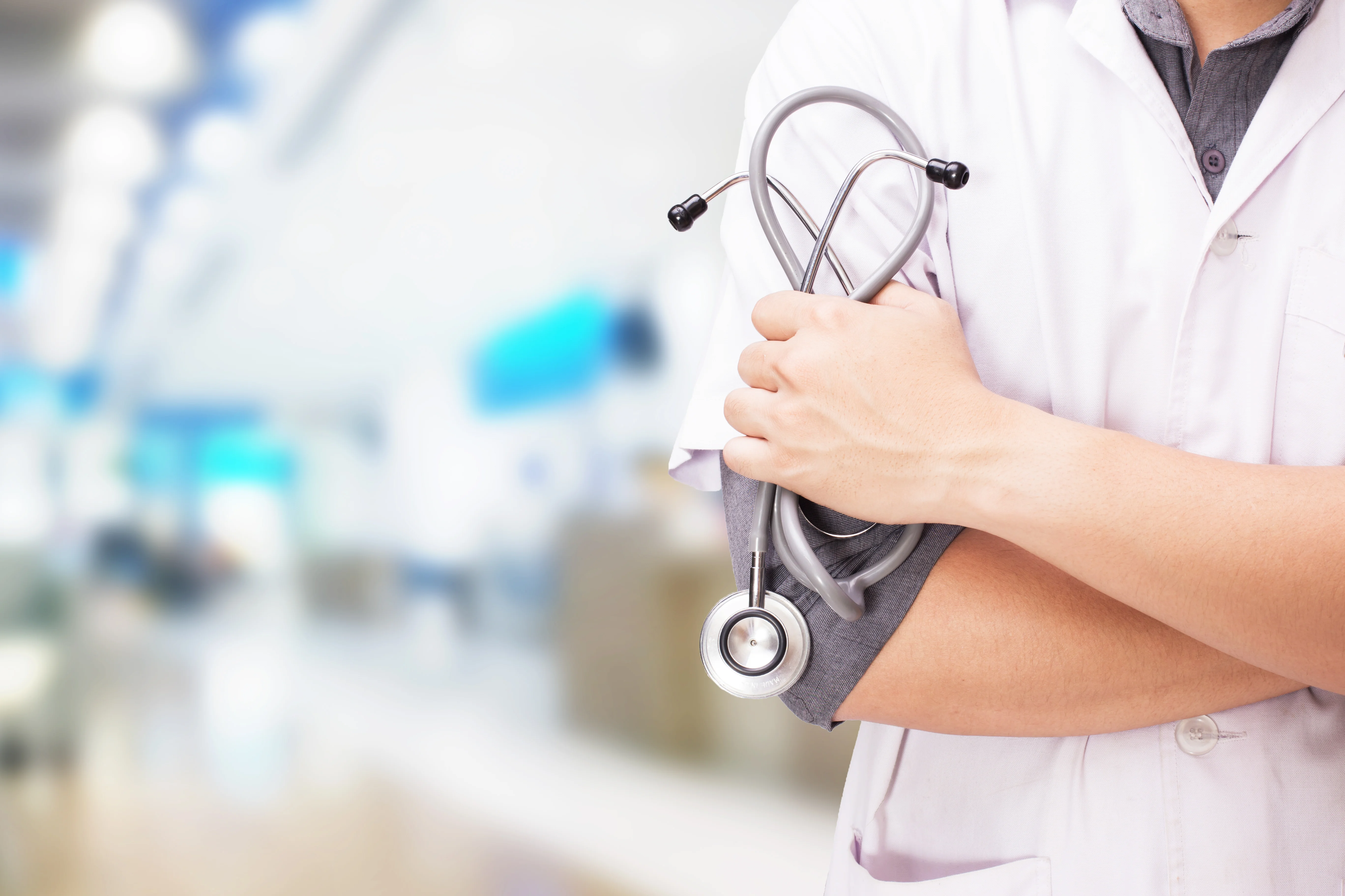 Work experience courses- for  children considering joining in medicine (15 -18years )